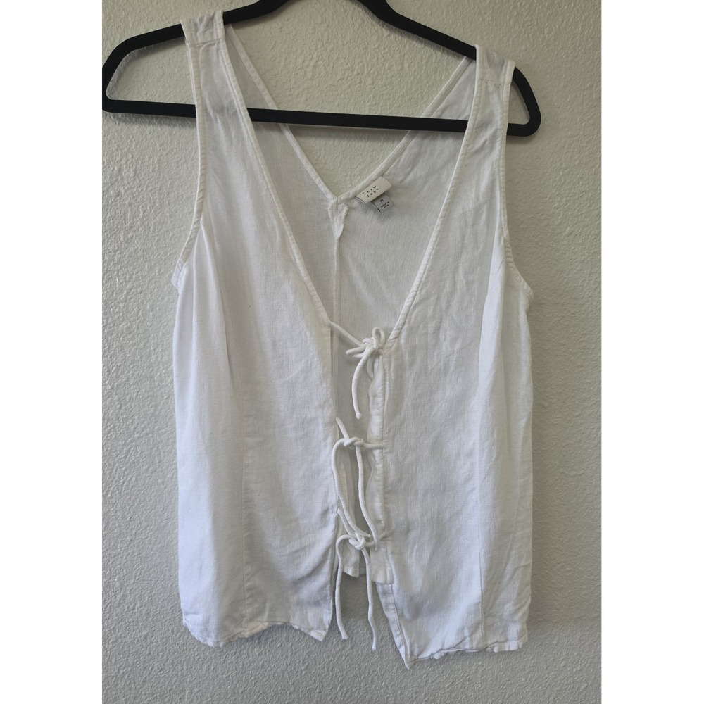 A New Day Women Top Size M White Sleeveless V-Neck Casual Boho Front Tie